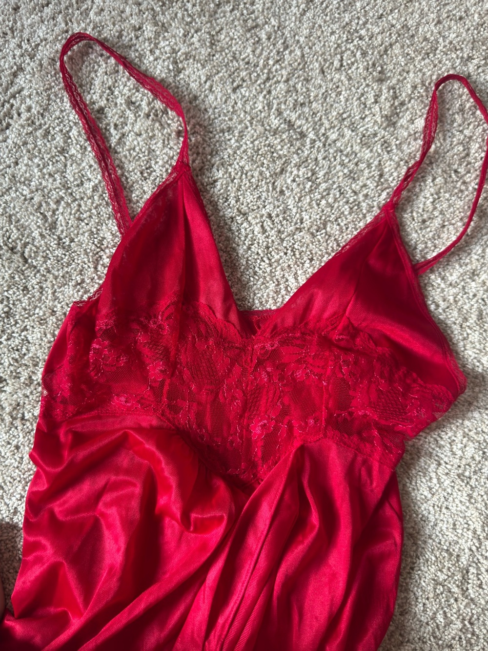 Red Satin Lace Chemise Nightgown - Retro Vintage - Picture 5 of 8